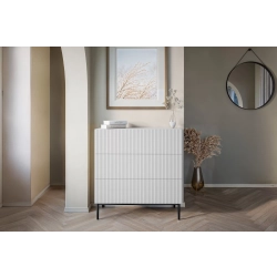 Komoda z szufladami Nicole 100 cm - biały mat / czarne nóżki