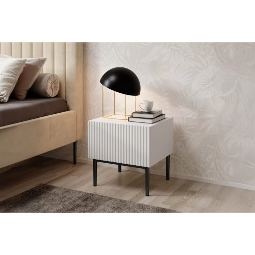 Zestaw 2 szt. szafka nocna stolik Nicole z szufladą i metalowymi nogami - biały mat / czarne nóżki