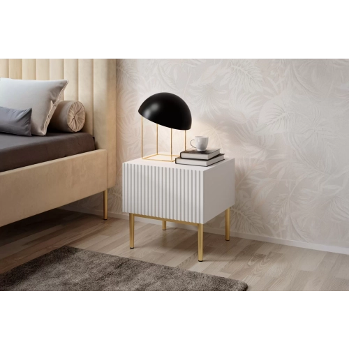 Zestaw 2 szt. szafka nocna stolik z szufladą i metalowymi nogach Nicole - biały mat / złote nóżki