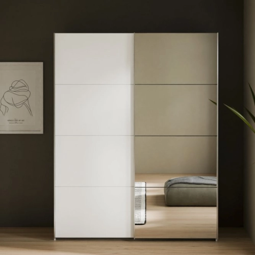Szafa ubraniowa z lustrem 150 cm Kolor Biały