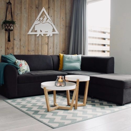 Stalowa Dekoracja na Ścianę z Sylwetką Niedźwiedzia Biały